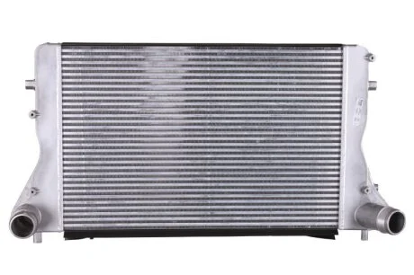 Радіатор наддуву AUDI A 3 / S 3 (03-) 2.0 TFSI (+) -ua NISSENS 96420