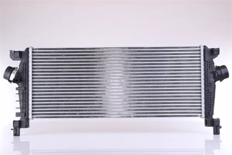 Радіатор наддуву VAUXHALL ASTRA J (09-) 1.6 I 16V TURBO (+) -ua NISSENS 96454