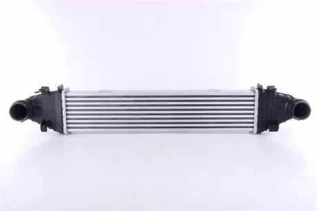 Радіатор наддуву MERCEDES E-CLASS W 212,207 (09-) E 200 CGI (+) -ua NISSENS 96535