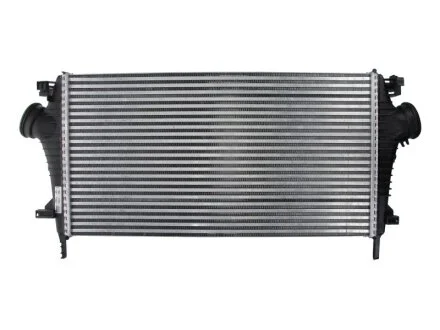 Радиатор наддува OPEL INSIGNIA (08-) 1.4I-1.6I-2.0I-2.8I TURBO, 2.0 CDTI/ M/A /AC+/-(08/08-) OE 1302 647 NISSENS 96554