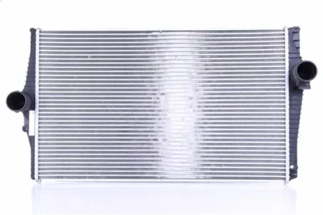 Радиатор наддува VOLVO XC90 D5 06- NISSENS 96601