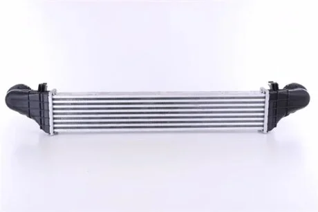 Радіатор наддуву MERCEDES W 211 E180 KOMP. 02- -ua NISSENS 96785