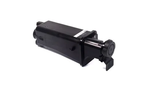 Бачок розширювальний (WITH SENSOR AND CAP) BMW 5 (1996-2004) -ua NISSENS 996155