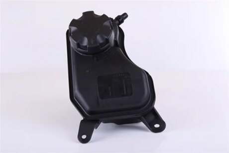 Бачок розширювальний (WITH SENSOR AND CAP) BMW 1 (2006-2013) / BMW 3 (2004-2007) / BMW 3 (2004-2013) / -ua NISSENS 996268