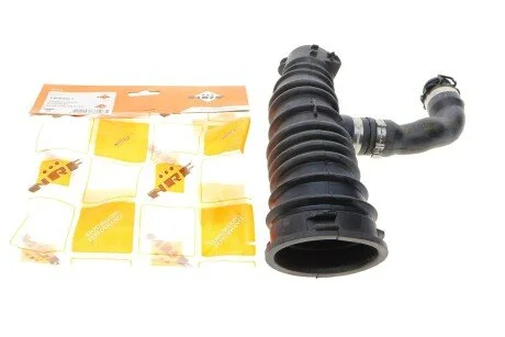 Патрубок фільтра повітряного Ford Focus II/Volvo S40/V50 1.6/1.6TDCi 03-12 (к-кт в зборі) (opt-om) NRF 165001