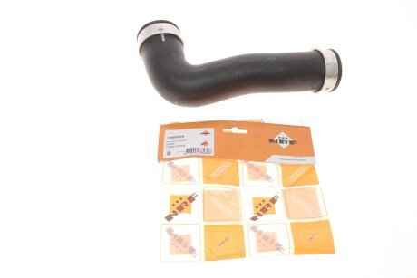 Патрубок интеркулера VW Caddy III 1.9TDI 03- (L) (opt-om) NRF 166008