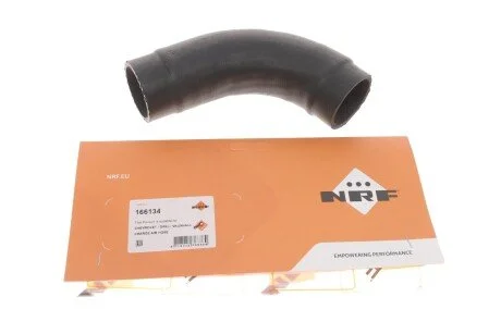Патрубок інтеркулера Chevrolet Captiva/Opel Antara A 2.0 D 06- (opt-om) NRF 166134