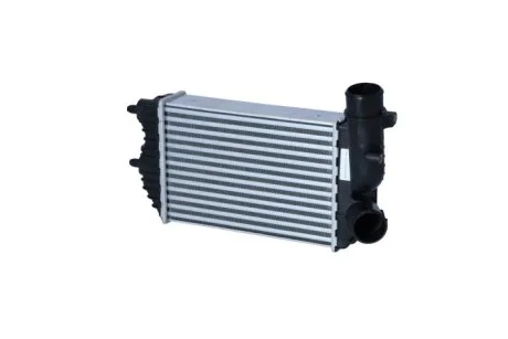 Радіатор інтеркулера Citroen Jumper/Fiat Ducato 96- UA63 NRF 30066A