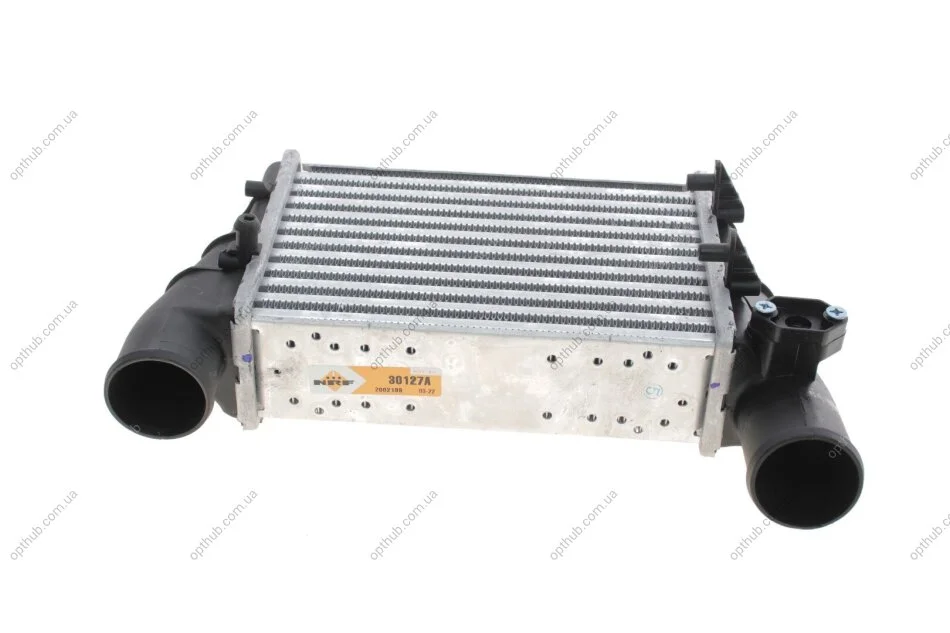 Радіатор інтеркулера Audi A4/A6/VW Passat 1.8/1.9TDI 95-05 UA63 NRF 30127A (фото 1)