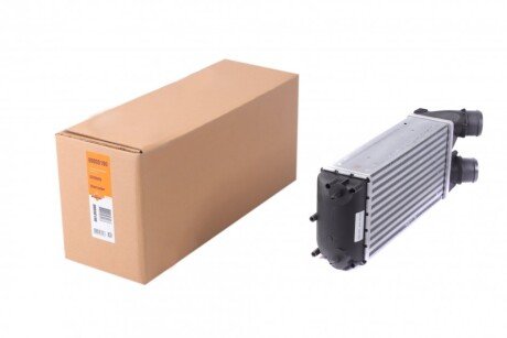 Радіатор інтеркулера Citroen Berlingo/Peugeot Partner 1.6HDi 04- UA63 NRF 30190