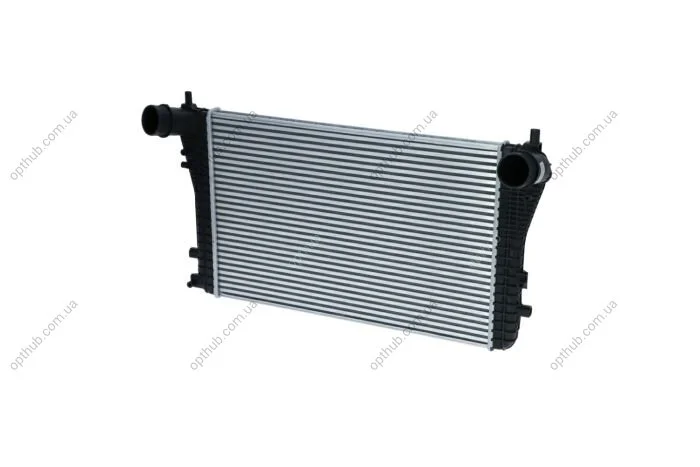 Радіатор інтеркулера VW Passat/Sharan/Tiguan 1.4-2.0D 05- UA63 NRF 30306 (фото 1)