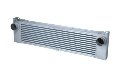 Радіатор інтеркулера MB Vito CDI 03- (opt-om) NRF 30521