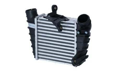 Радіатор інтеркулера Skoda Fabia/Roomster 99- UA63 NRF 30842