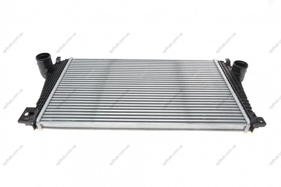 Радіатор інтеркулера VW Amarok 2.0TSI 10-16/2.0TDI10-/2.0BiTDI 10-12 (opt-om) NRF 309038 (фото 1)