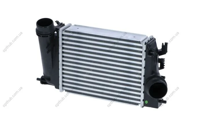 Радиатор интеркулера Nissan Qashqai 1.5 dCi 13- UA63 NRF 30973 (фото 1)