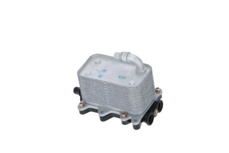 Радіатор масляний BMW 5/6/7/X3 2.0-4.4 D 02-10 (теплообмінник) UA63 NRF 31215