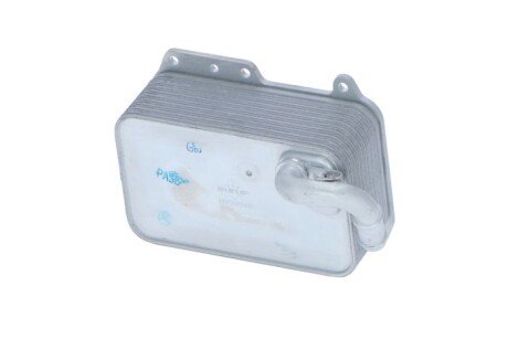 Радіатор масляний Audi A4/A6/Q7/VW Touareg/Porsche Cayenne/Panamera 3.0TDI 07- (теплообмінник) UA63 NRF 31272