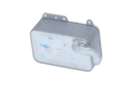 Радіатор масляний Audi A4/A6/Q7/VW Touareg/Porsche Cayenne/Panamera 3.0TDI 07- (теплообмінник) UA63 NRF 31272