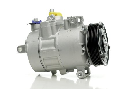 Компресор кондиціонера AUDI Q5 2.0D 16- NRF 320193