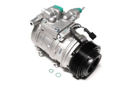 Компресор кондиціонера KIA Sorento 2.5D 03- NRF 32474