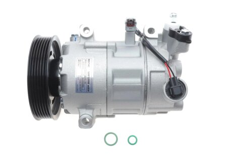 Компресор кондиціонера Renault Megane III/Scenic III 1.5 dCi/16 V 08- (opt-om) NRF 32596