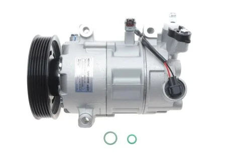 Компресор кондиціонера Renault Megane III/Scenic III 1.5 dCi/16 V 08- (opt-om) NRF 32596