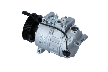 Компресор кондиціонера Audi Q7 04-15/VW Touareg02-18/Passat 01-04/Porsche Cayenne 3.0D--6.0 03- (opt-om) NRF 32613