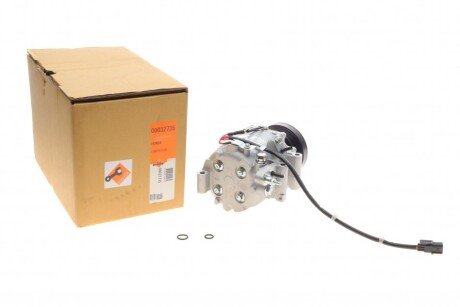 Компресор кондиціонера Honda CR-V III 2.0 06-12 (opt-om) NRF 32735