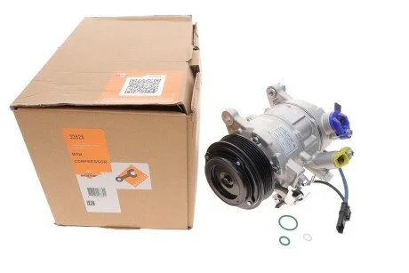 Компресор кондиціонера BMW 3 (E90-E93)/5 (F10/F11)/X1 (E84) 1.6-2.0D N47 04- (opt-om) NRF 32825