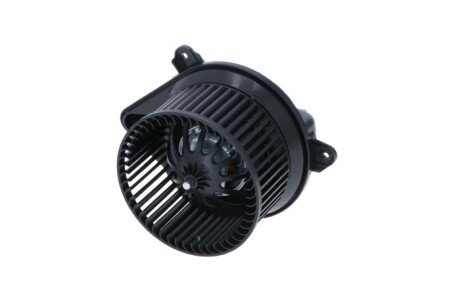 Моторчик пічки Nissan Primastar/Opel Vivaro/Renault Trafic 1.9-2.5 dCi 01- UA63 NRF 34073