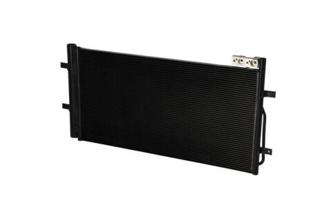 Радіатор кондиціонера Mazda 5 1.8-2.0 10- (opt-om) NRF 350039