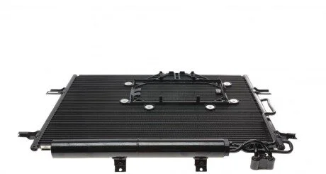 Радіатор кондиціонера MB E-class (W211/S211) 3.0/3.5 05-09/CLS-class (C219) 3.0-5.5 05-10 (opt-om) NRF 350211