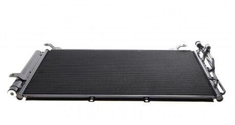 Радіатор кондиціонера Hyundai Matrix 1.6/1.8 01-10 (opt-om) NRF 35477