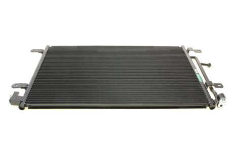 Конденсатор кондиціонера AUDI A4 2.0D 05- NRF 35560