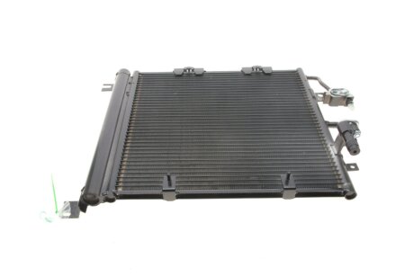 Радіатор кондиціонера Opel Astra H 1.3-1.9TDI 05- UA63 NRF 35598