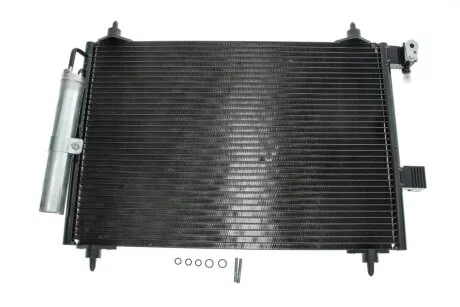 Радіатор кондиціонера (з осушувачем) Citroen C5 II/III/C6/Peugeot 407 1.6-3.0D 02- UA63 NRF 35649