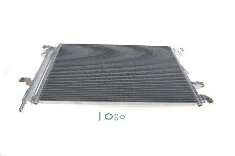 Радіатор кондиціонера Volvo XC70 II/XC90 I 2.4D-4.4 02-14 (opt-om) NRF 35889
