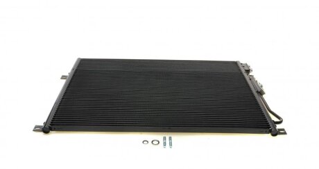 Радіатор кондиціонера (з осушувачем) Jeep Commander/Grand Cherokee 3.0CRD/3.7-6.1 06-10 (opt-om) NRF 35920