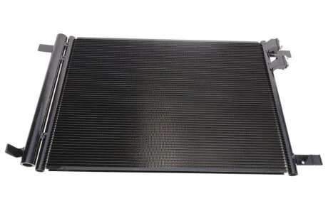 Конденсатор кондиціонера AUDI A3 12- (вир-во) NRF 35968