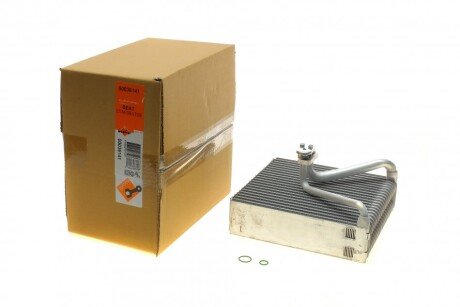 Радіатор кондиціонера Skoda Fabia/VW Polo 99-14 UA63 NRF 36141