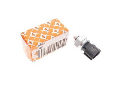 Датчик тиску кондиціонера HYUNDAI/ KIA C.I.U NRF 38957