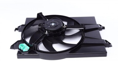 Вентилятор радіатора Ford Fiesta/Fusion 01-12 (з дифузором) UA63 NRF 47006