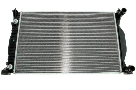 Радіатор охолодження Audi A4/Seat Exeo 01- UA63 NRF 50543