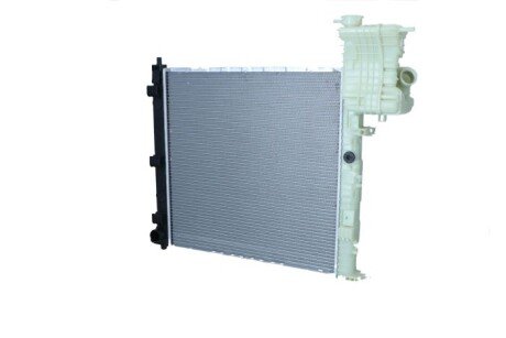Радіатор охолодження MB Vito (W638) 2.2CDI/2.3TD 96- (opt-om) NRF 50583