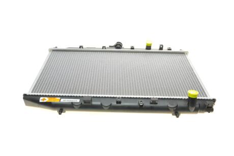 Радіатор охолодження Honda Civic 1.3-1.6i 83-92 (opt-om) NRF 506728