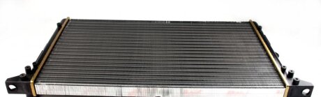 Радіатор охолодження VW Sharan/Seat Alhambra/Ford Galaxy 1.8-2.8/1.9TDI 95-10 (opt-om) NRF 509522