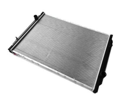 Радиатор системы охлаждения NRF 509564