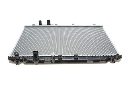 Радіатор охолодження Honda Civic VIII 1.8 05-12 (opt-om) NRF 53186