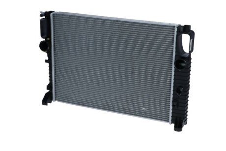 Радіатор охолодження MB E-class (S211/W211) 1.8-5.0 02-10 (opt-om) NRF 53422