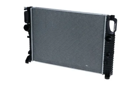 Радіатор охолодження MB E-class (S211/W211) 1.8-5.0 02-10 (opt-om) NRF 53422